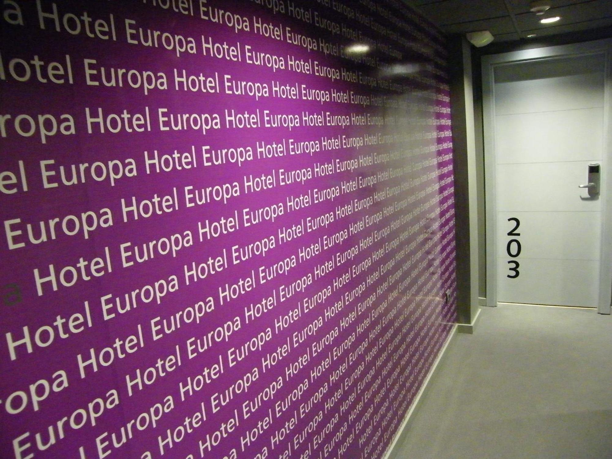 Hotel Europa เฮน ภายนอก รูปภาพ